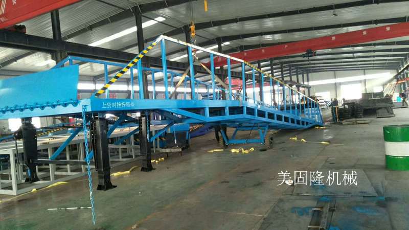 甘肃移动式登车桥厂家